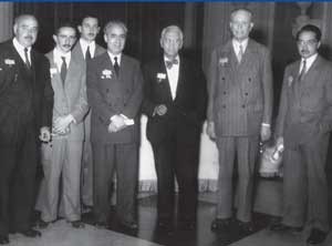 Norberto Palleroni with Alexander Fleming.