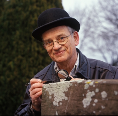 Dr. Douglas Eveleigh